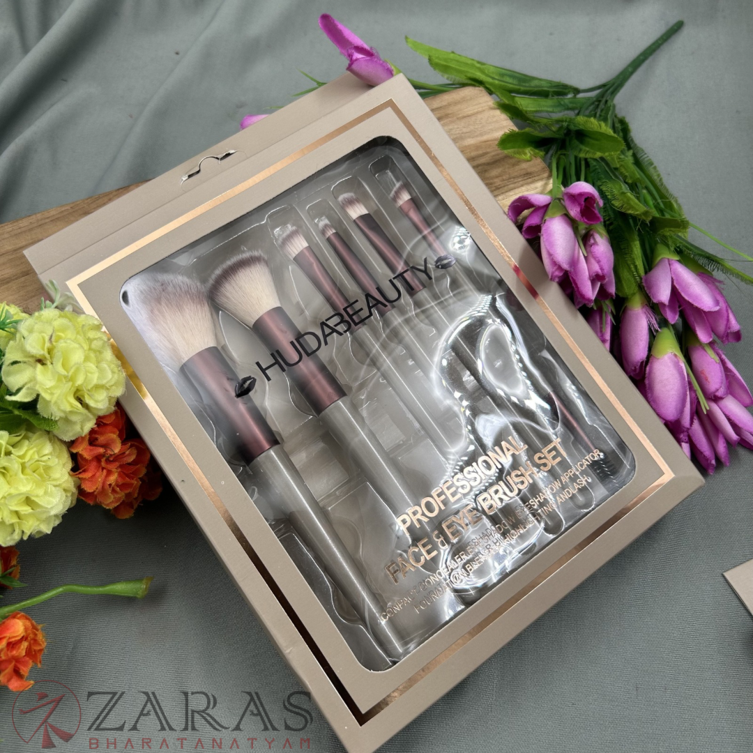 Bharatanatyam Dance Makeup Products - Face & Eye Brush Set (Huda Beauty) image 4