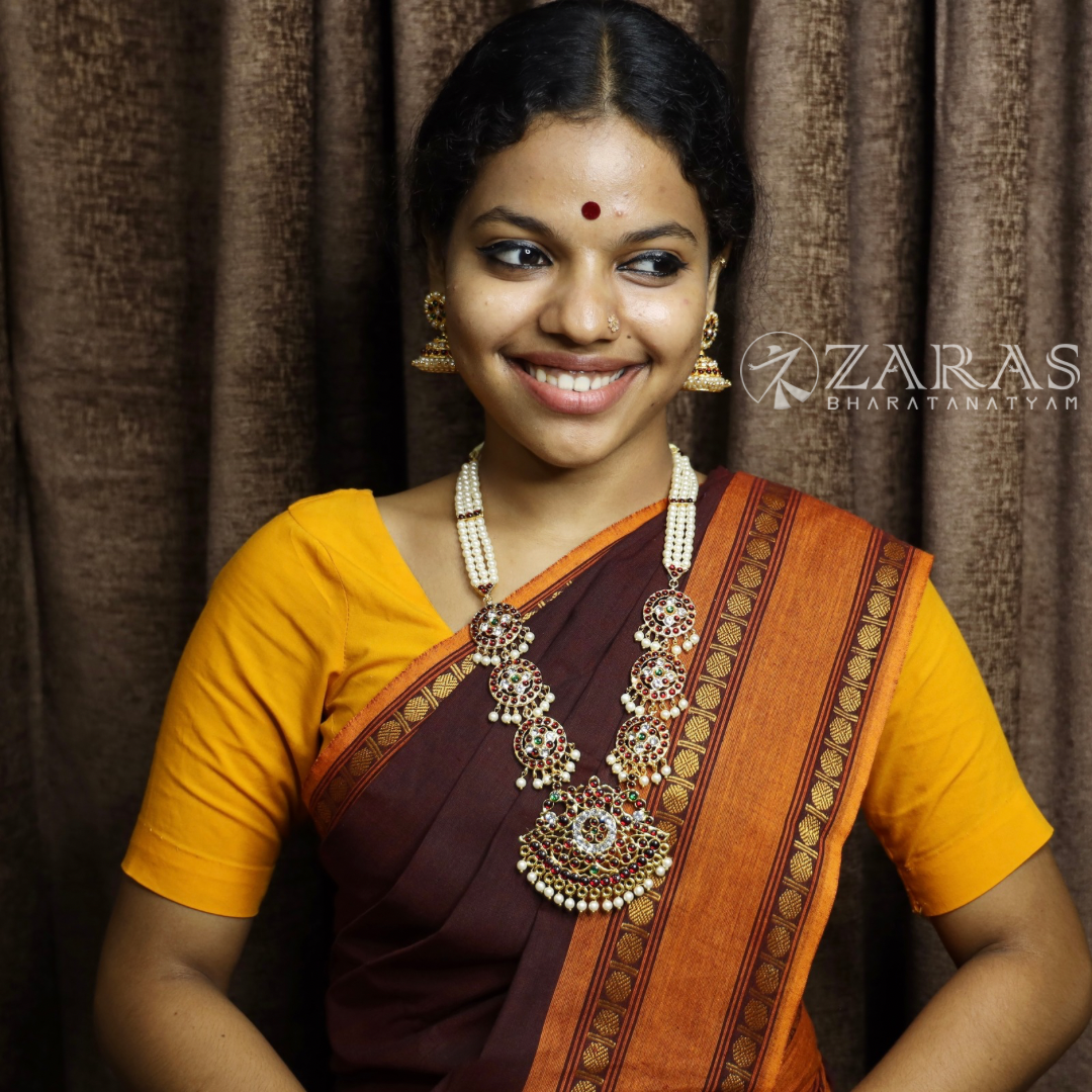 Bharatanatyam Dance Jewellery - 3 Line Beads with Round CS RG Kemp Haaram / Long Chain image 1