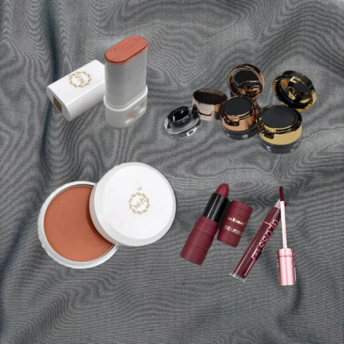 MAKEUP