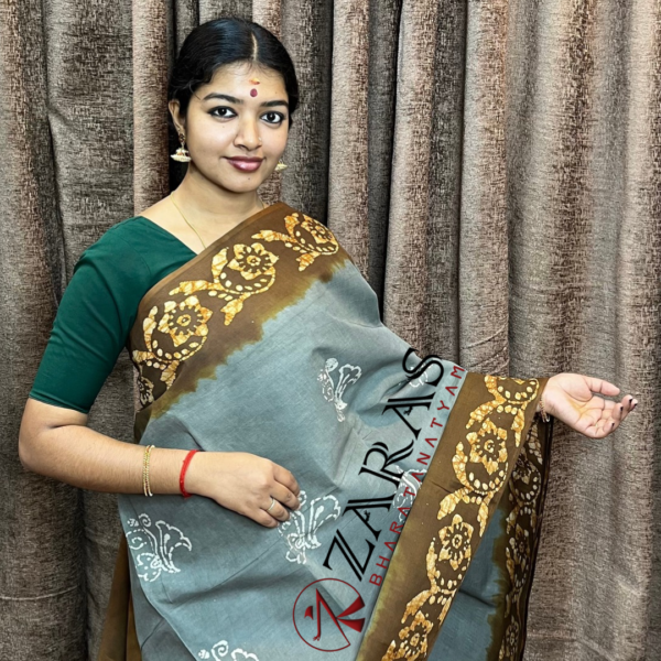 Bharatanatyam Dance Practice saree
