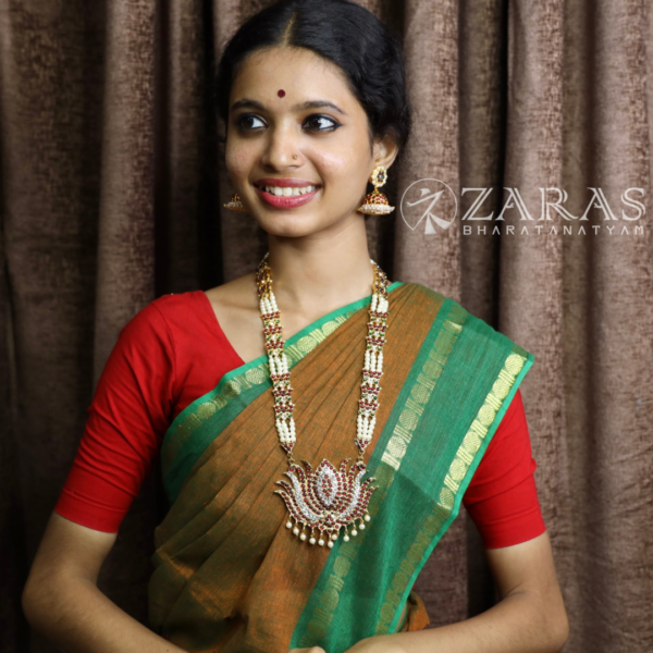 Bharatanatyam Dance Haaram